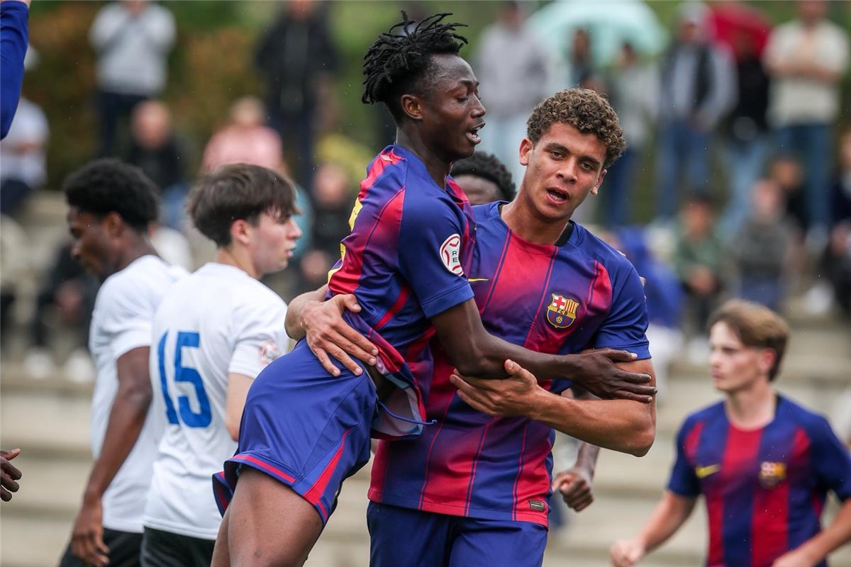 فيديو | ماذا قدم حمزة عبد الكريم في مباراة برشلونة وتينيريفي بـ كأس الأبطال؟