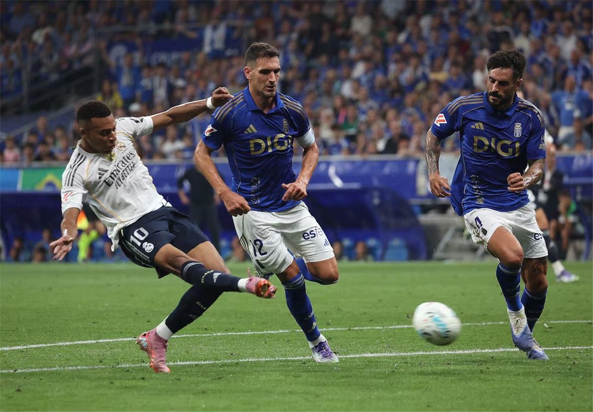 القناة الناقلة لمباراة ريال مدريد وريال أوفييدو اليوم في الدوري الإسباني