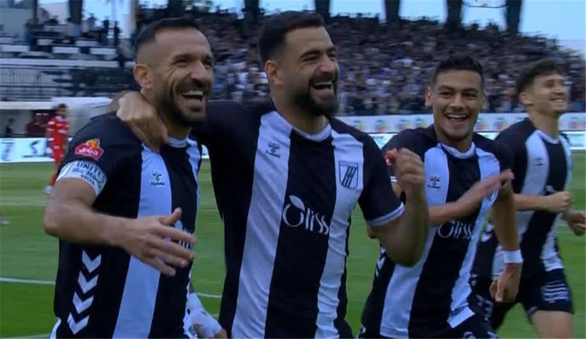 فيديو | علي معلول يسجل ويصنع في فوز الصفاقسي على النجم الساحلي بالدوري التونسي 