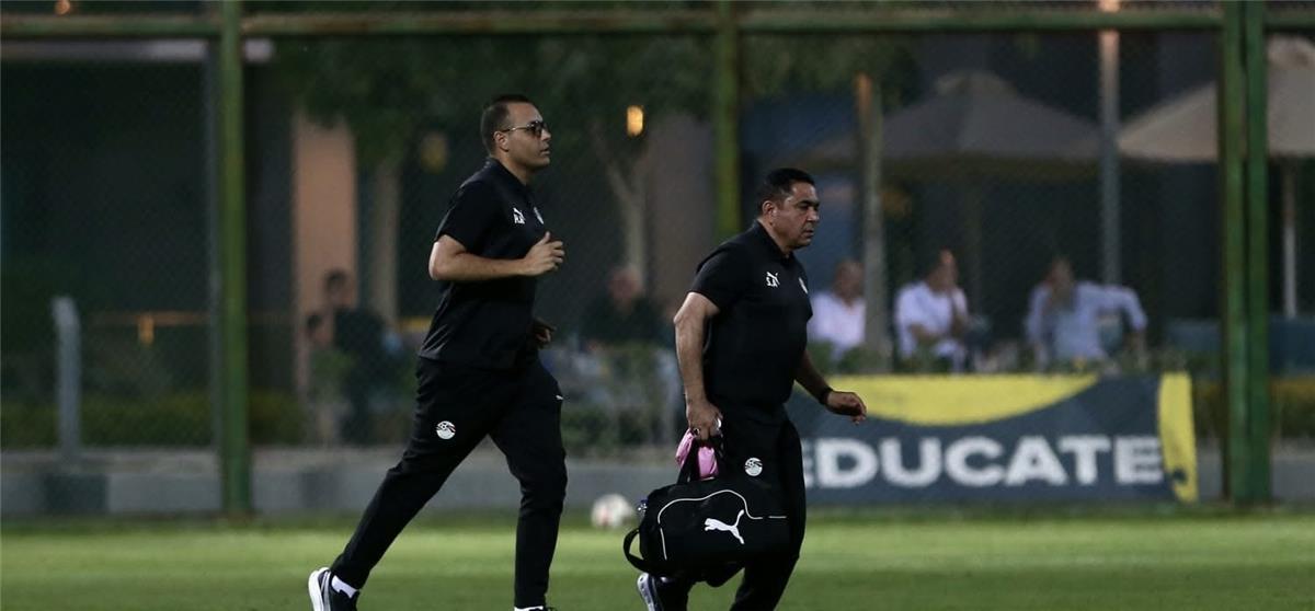 بلع لسانه.. الجهاز الطبي لمنتخب الشباب ينجح في إنقاذ لاعب عمان
