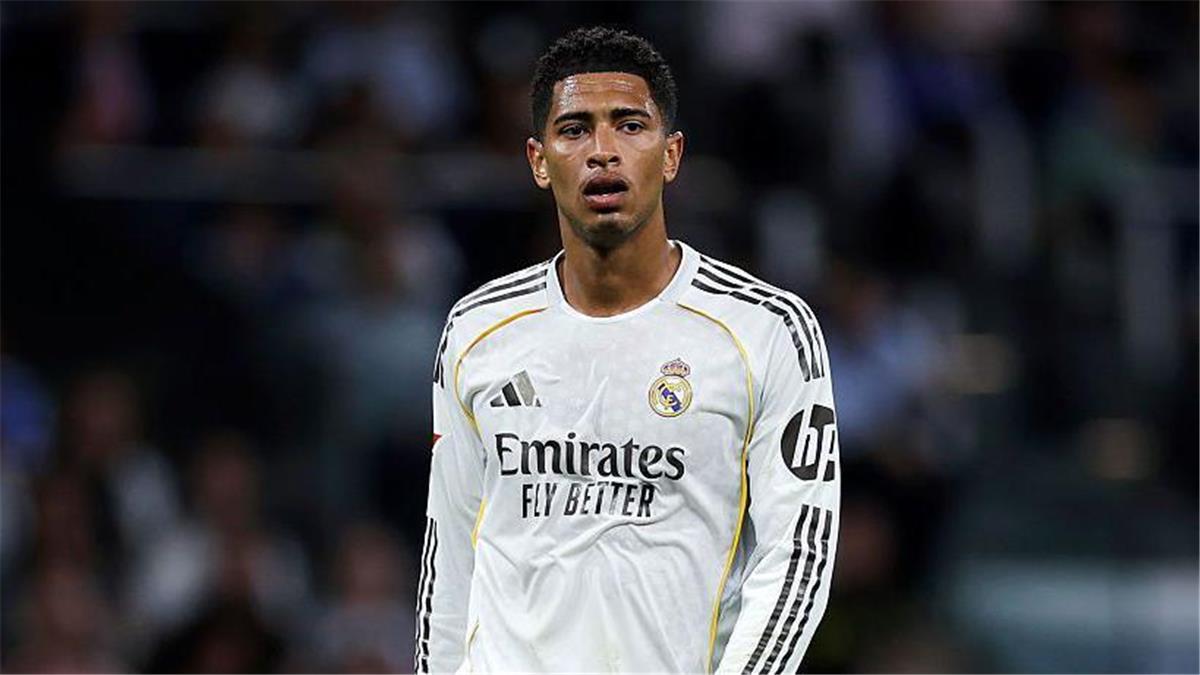 بيلينجهام يسجل هدف ريال مدريد الثاني أمام ريال أوفييدو