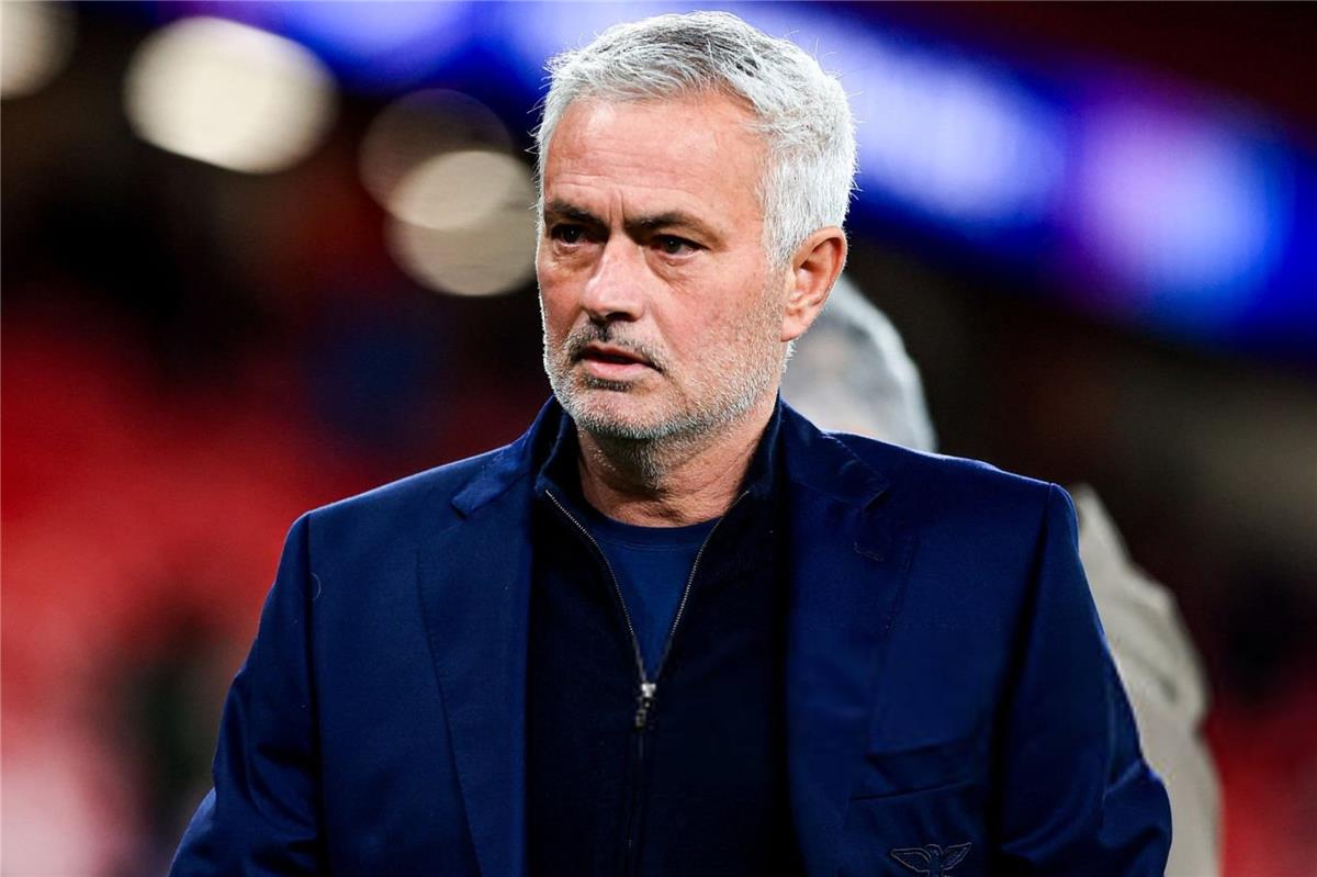 آس: الاتفاق تم.. مورينيو مدربًا لـ ريال مدريد حتى 2028