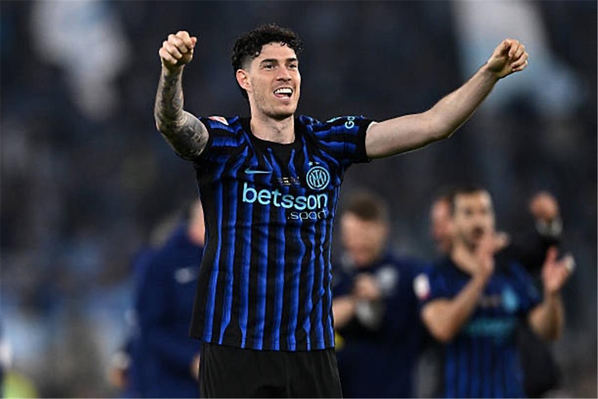 فليك حائط سد في مفاوضات برشلونة لضم باستوني