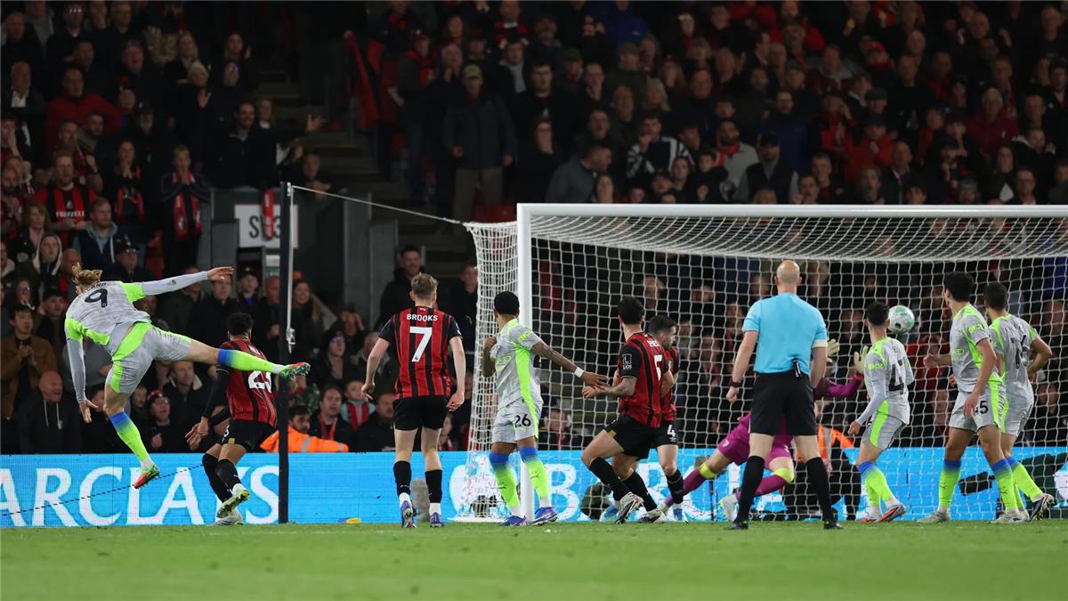 ترتيب هدافي الدوري الإنجليزي بعد هدف هالاند أمام بورنموث