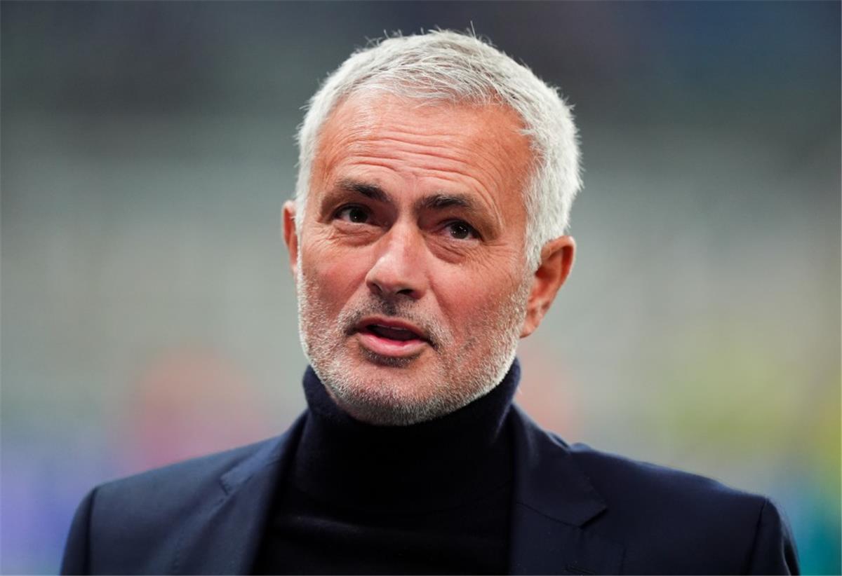رومانو يكشف موعد إعلان مورينيو مدربًا لـ ريال مدريد