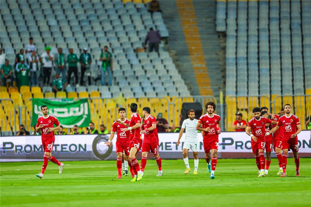 فيديو | الأهلي يفوز على المصري بثنائية ويتأهل للمشاركة في الكونفدرالية رسميًا