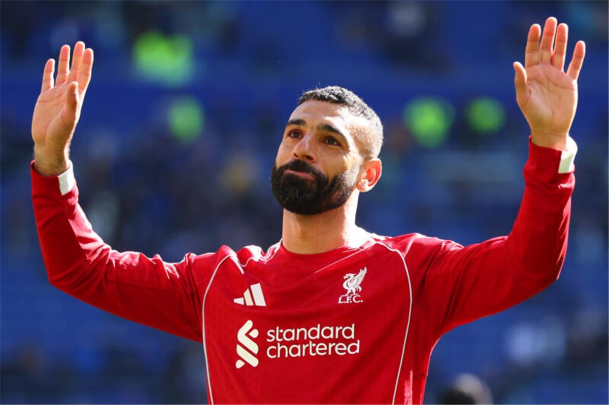 محمد صلاح يوجه رسالة وداعية لـ نجم ليفربول قبل مواجهة برينتفورد