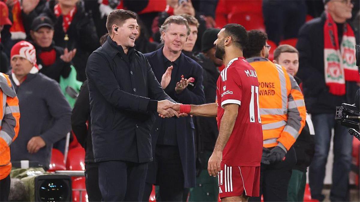جيرارد: محمد صلاح قدم لي مساعدة خاصة بعد نهايتي الصعبة مع ليفربول
