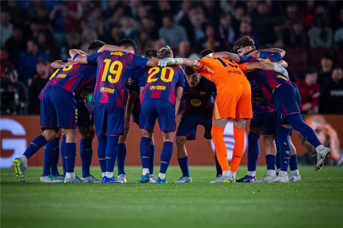 تشكيل برشلونة أمام فالنسيا في الدوري الإسباني.. ليفاندوفسكي أساسيًا