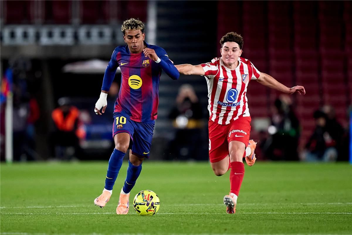 بسبب ألفاريز.. أتلتيكو مدريد يسخر بقوة من برشلونة بشكل علني