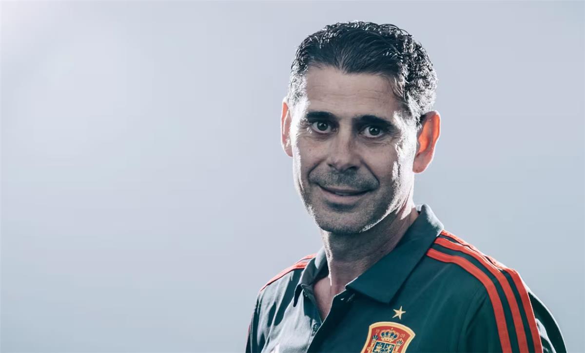 هييرو: ثلاثي إسبانيا يلعبون بثقة تفوق أعمارهم.. وهذا مفتاح التتويج بكأس العالم