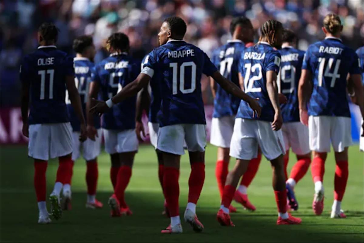 تشكيل فرنسا أمام العراق في كأس العالم.. مبابي يقود الهجوم