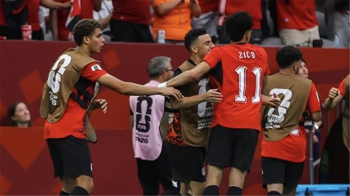 تشكيل منتخب مصر المتوقع أمام أستراليا.. موقف محمد صلاح وظهور وجه جديد 