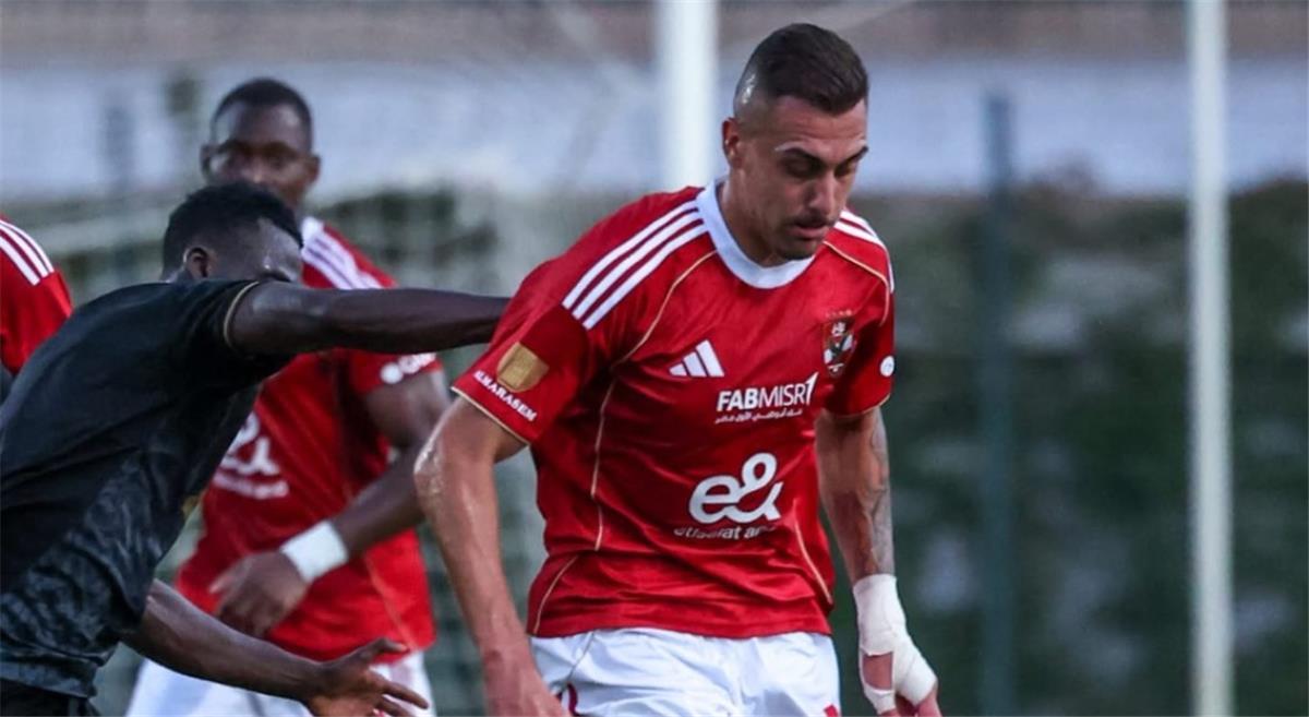 خاص | جراديشار يتلقى عرضين من الدوري المصري.. والأهلي يتحمل جزءًا من راتبه