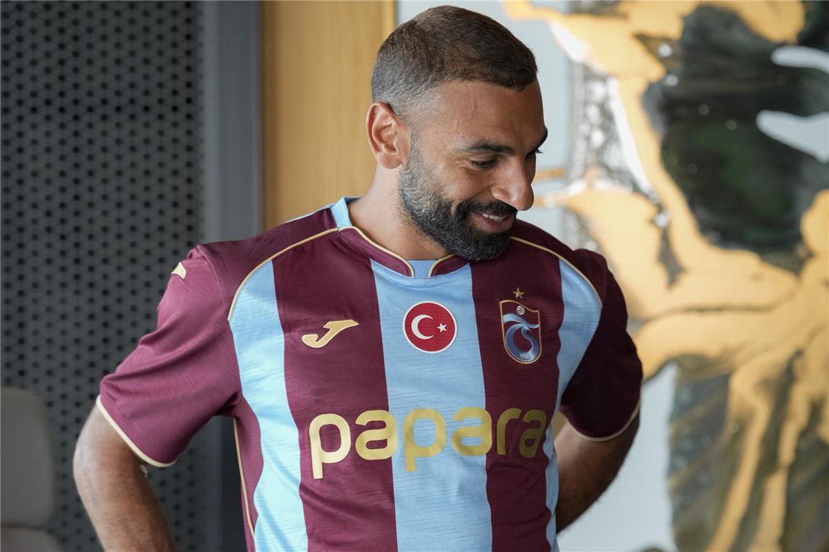 موعد مباراة محمد صلاح الأولى مع طرابزون سبور