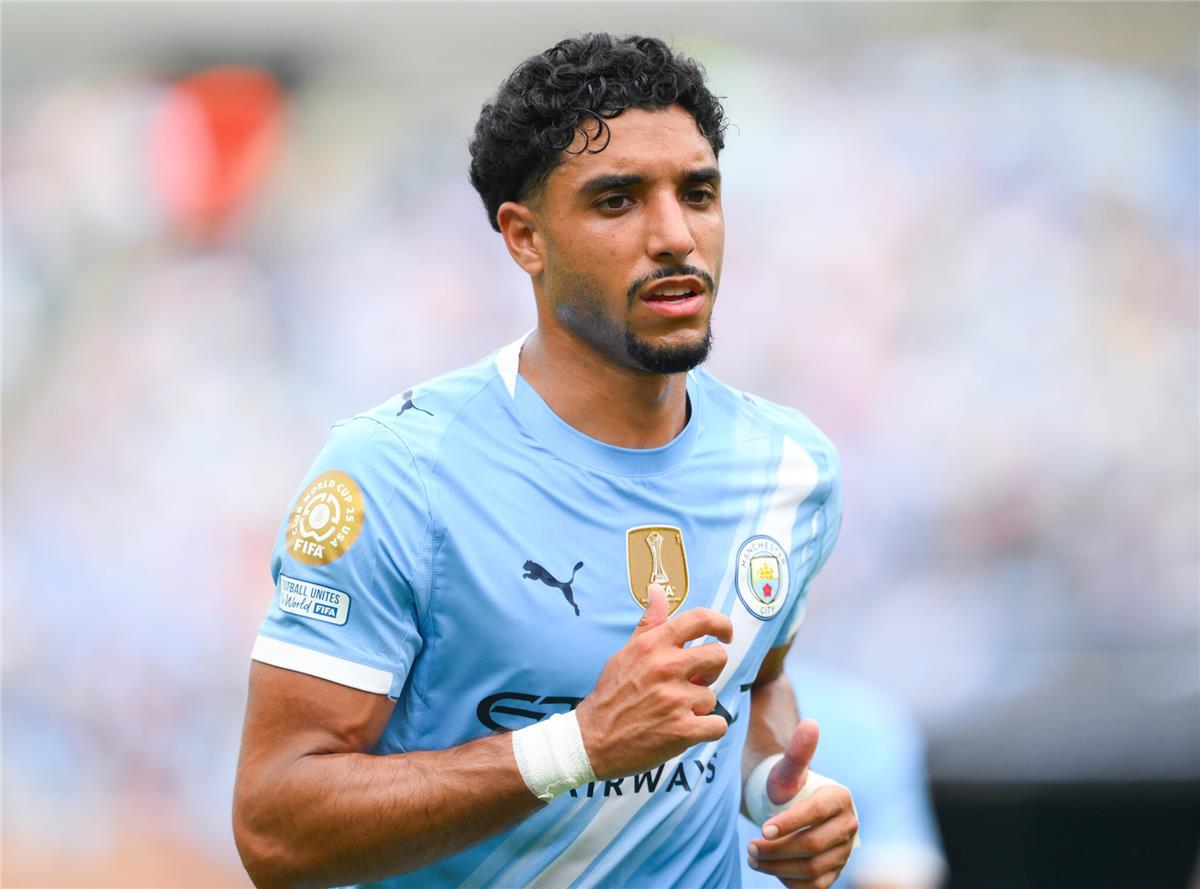 كشاف توتنهام السابق: راتب مرموش من أسباب عدم تحول لاعبين لمدربين في الدوري الإنجليزي