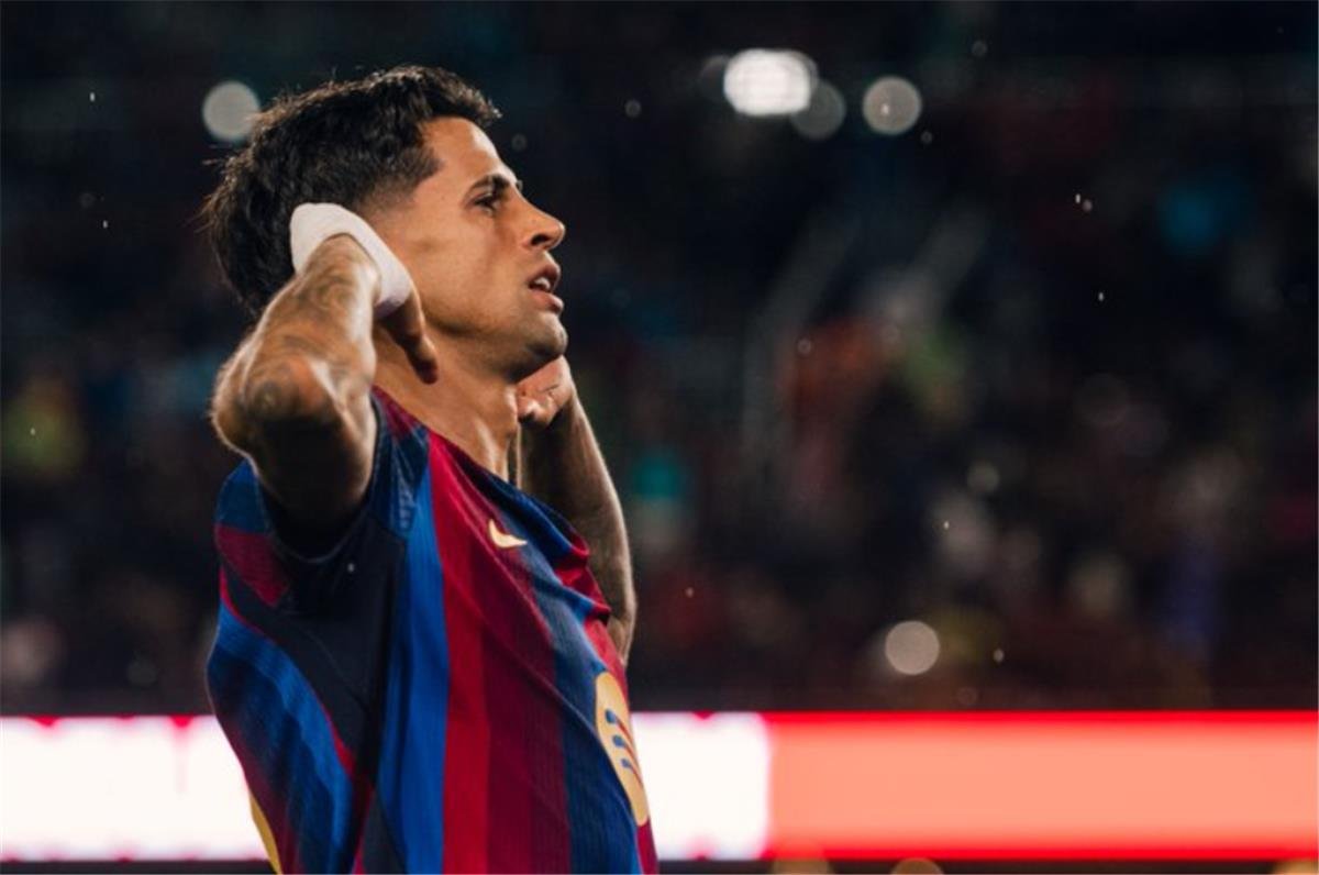 كانسيلو: سجلت أفضل هدف في مسيرتي.. وثنائي برشلونة من الطراز العالمي