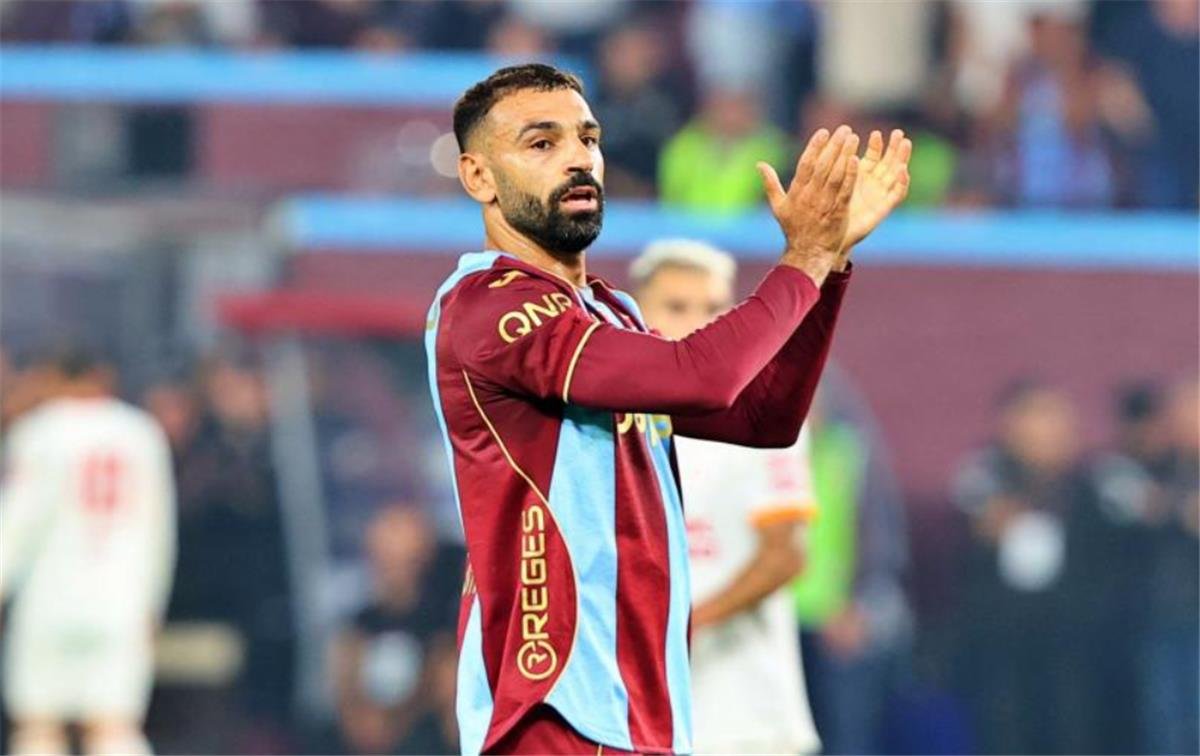 ليكيب: هاتريك وتأثير هائل.. محمد صلاح كابوس يؤرق جالطة سراي