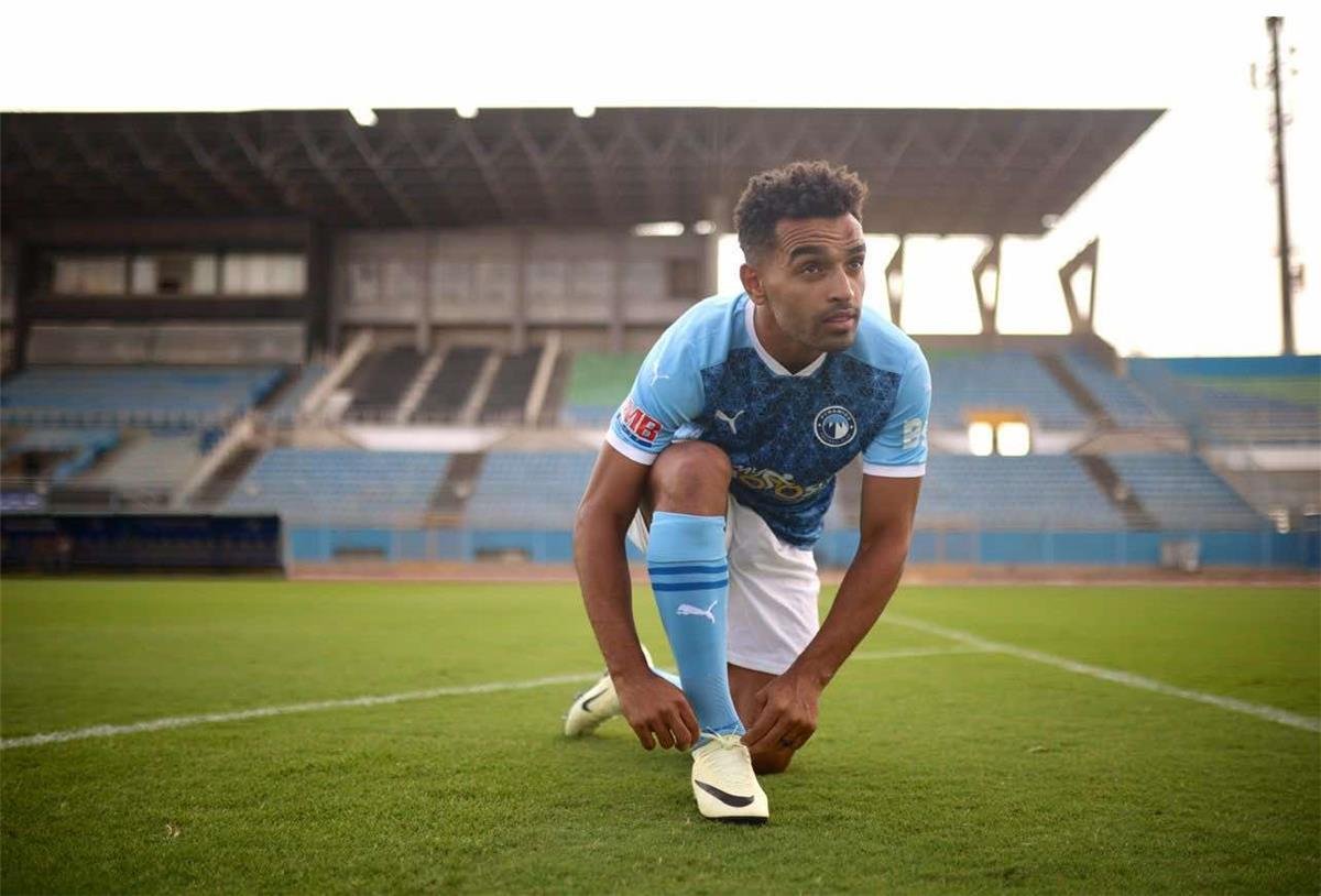 يوسف أوباما: أحلم بالانضمام لمنتخب مصر.. وجمهور الزمالك سبب التتويج بالدوري