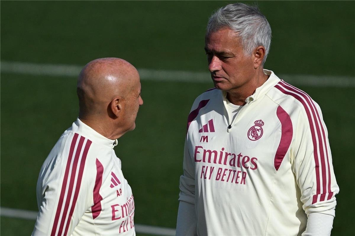 خطة غير مسبوقة من مورينيو في ريال مدريد بعد خسارة الديربي