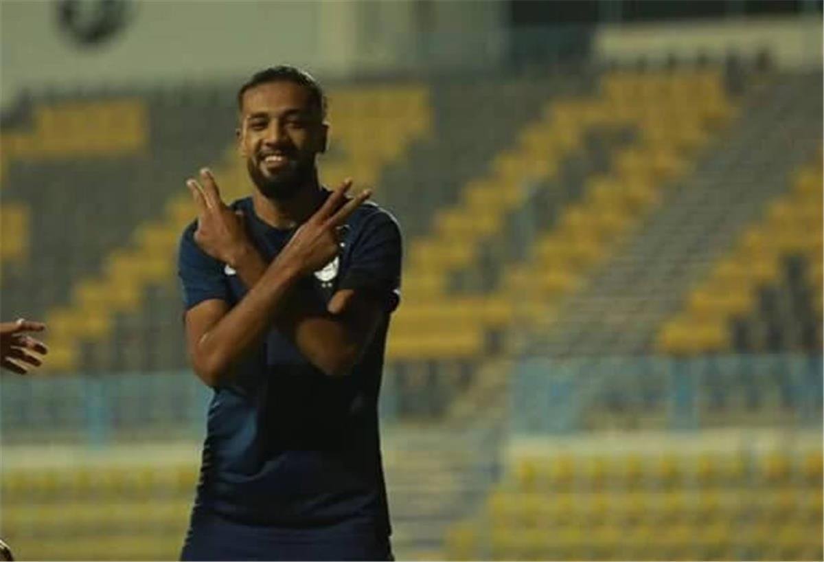 أحمد كالوشا يرد على أنباء الانضمام إلى الأهلي: إن شاء الله