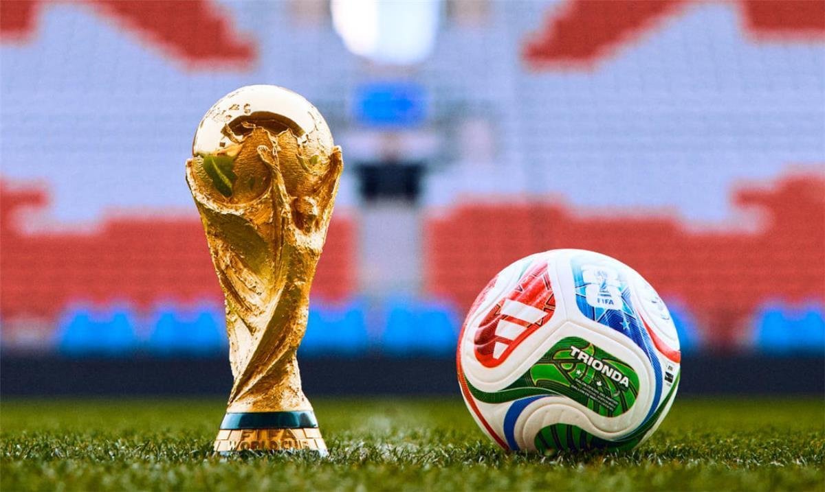رئيس الاتحاد الإسباني: سنستضيف نهائي كأس العالم 2030