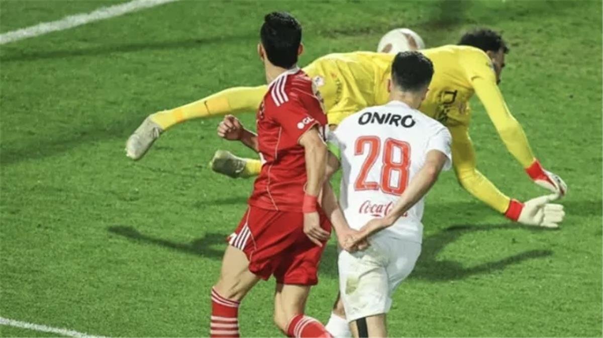 موعد والقناة الناقلة لمباراة الأهلي والزمالك اليوم في الدوري المصري.. والمعلقين  