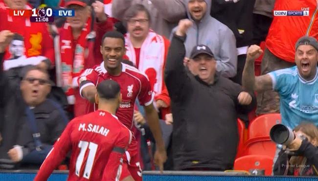هدف ليفربول الاول في مرمي ايفرتون .. اسيست رائع من محمد صلاح