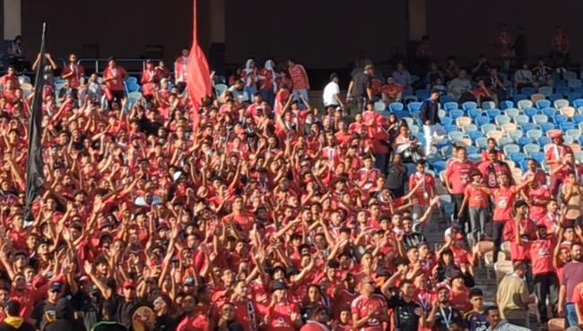 جماهير الأهلي تهتف في مباراة الاتحاد .. يا كوكا كتر خيرك طلع ألفينا من جيبك