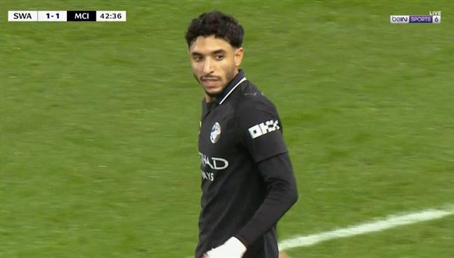 عمر مرموش كاد ان يسجل هدف في مرمي سوانزي سيتي بكاس الرابطة الانجليزية