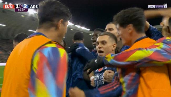 اهداف مباراة ارسنال وسندرلاند في الدوري الانجليزي