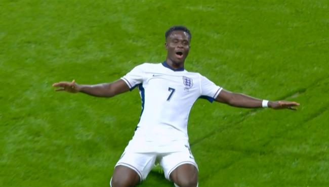 هدف ساكا في مرمي صربيا بتصفيات كاس العالم