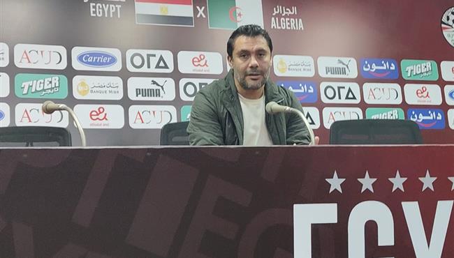 احمد حسن لـ بطولات.. ردا على موقف لاعبي الاهلي والزمالك من المنتخب