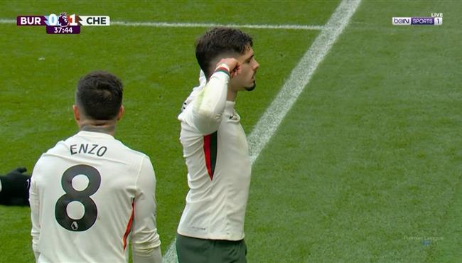 هدف بيدرو نيتو في مرمي بيرنلي بالدوري الانجليزي