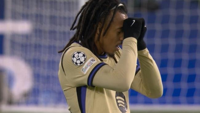 هدف تشيلسي الاول في مرمي برشلونة كوندي بالخطأ في مرماه