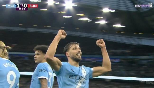 هدف مانشستر سيتي الاول الرائع في مرمي سندرلاند بالدوري الانجليزي