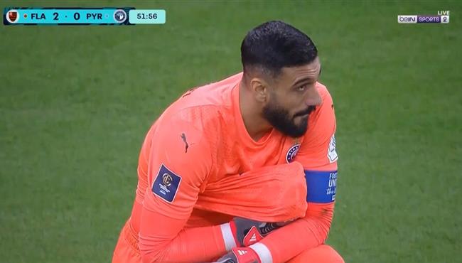 هدف فلامينجو الثاني في مرمي بيراميدز بعد خطأ من الشناوي