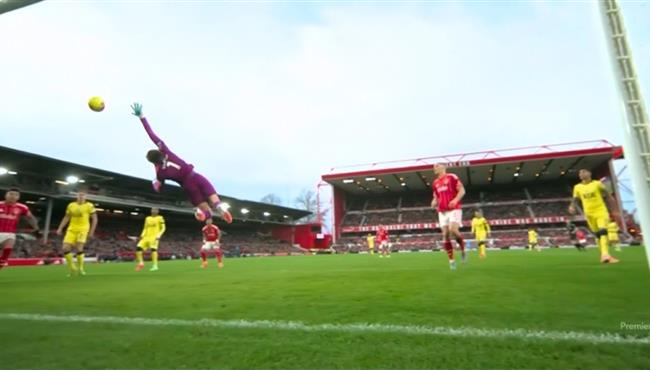 هدف نوتينجهام فورست العالمي في مرمي توتنهام بالدوري الانجليزي