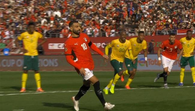 هدف محمد صلاح في مرمي جنوب افريقيا بكأس امم افريقيا