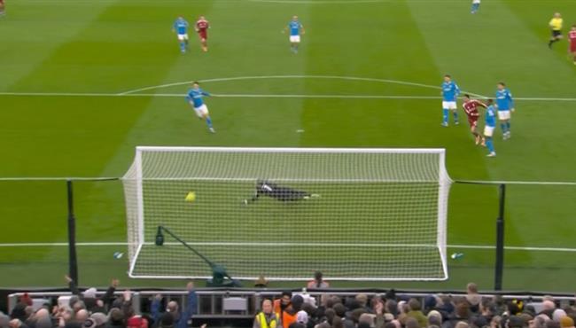 القائم يحرم ايكتيكي من هدف رائع امام ولفرهامبتون بالدوري الانجليزي