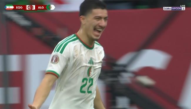 هدف الجزائر الثالث في مرمي غينيا الاستوائية بكأس أمم أفريقيا