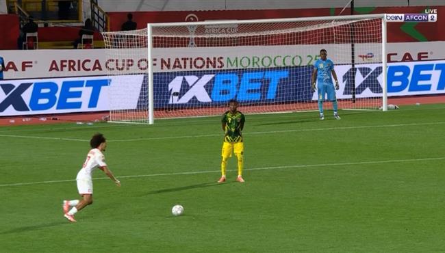 حنبعل المجبري كاد ان يسجل هدف في مرمي مالي بكأس أمم أفريقيا