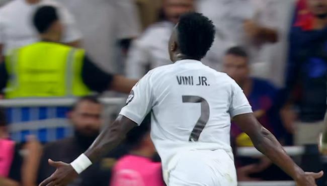 هدف فينسيوس جونيور في مرمي برشلونة بنهائي كأس السوبر الاسباني