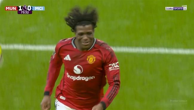 هدف مانشستر يونايتد الثاني في مرمي مانشستر سيتي بالدوري الانجليزي