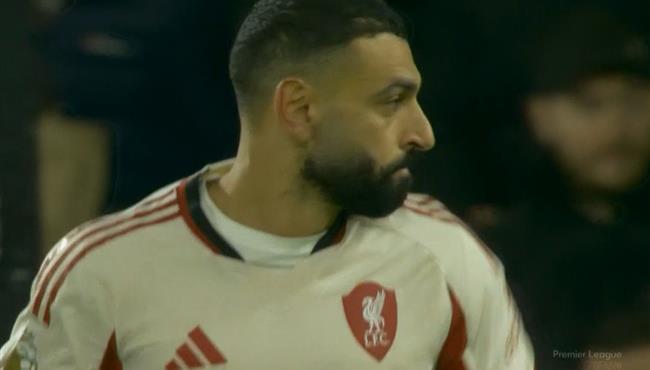 محمد صلاح يهدر هدف محقق لليفربول امام بورنموث بالدوري الانجليزي