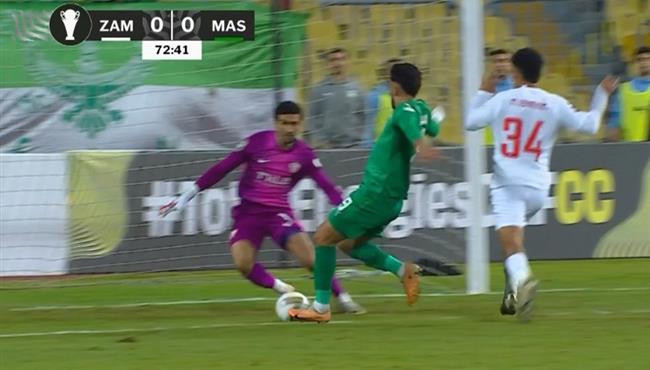صلاح محسن يهدر هدف محقق امام الزمالك بطريقة غريبة