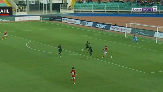 زيزو يهدر هدف محقق امام يانج افريكانز وينفعل علي تريزيجيه