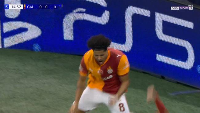 هدف جالطة سراي الرائع  في مرمي يوفنتوس بدوري ابطال اوروبا