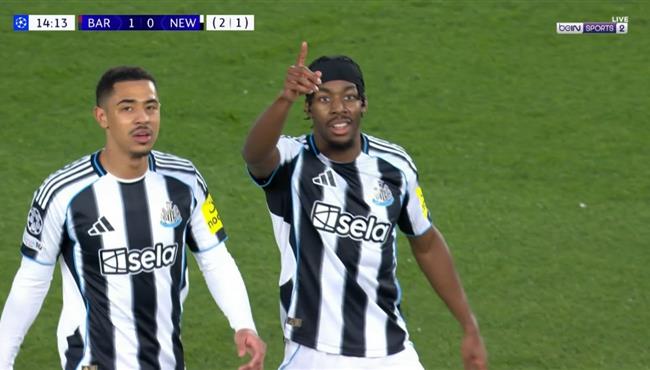 هدف ايلانجا في مرمي برشلونة بدوري ابطال اوروبا