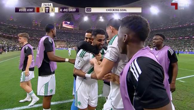 هدف رياض محرز الملغي امام فيسيل كوبي بدوري ابطال اسيا